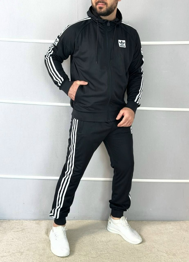 СПОРТИВНЫЙ КОСТЮМ