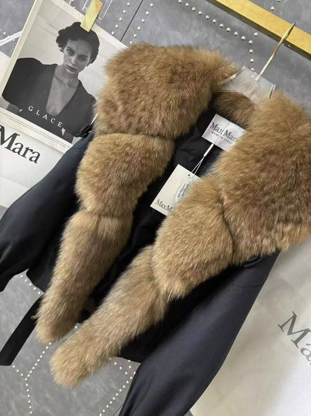 Куртка женская черная