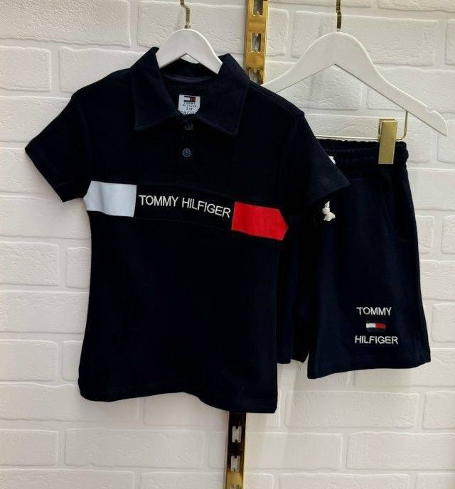 Спортивный костюм