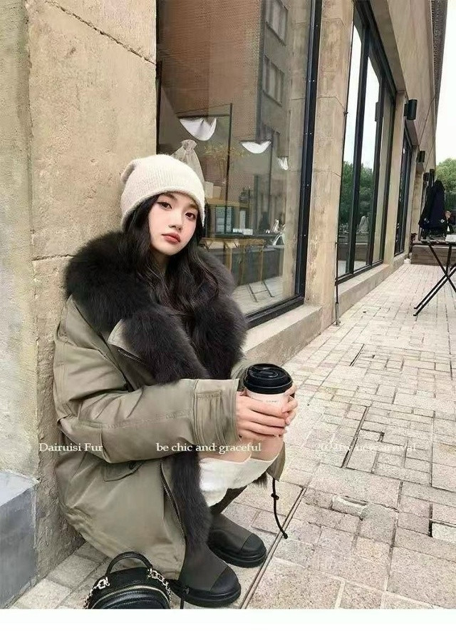 Пуховик серый