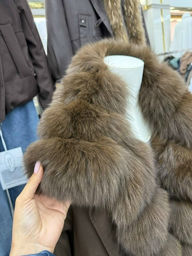 Куртка женская коричневая