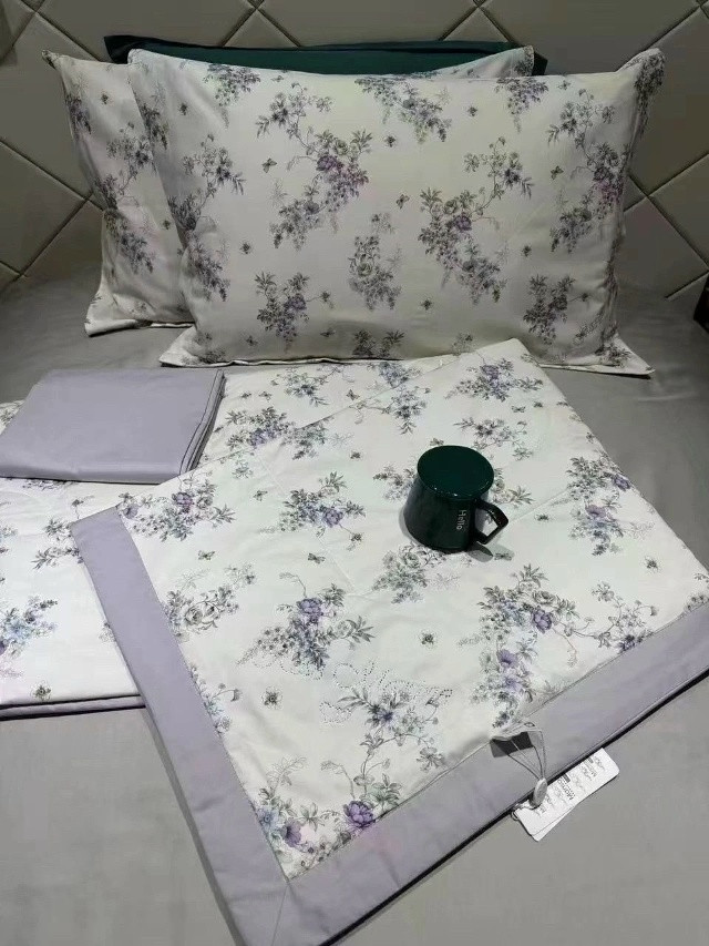 Комплект с готовым одеялом