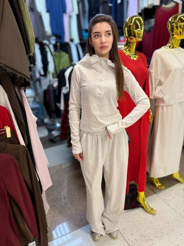 Костюм с брюками