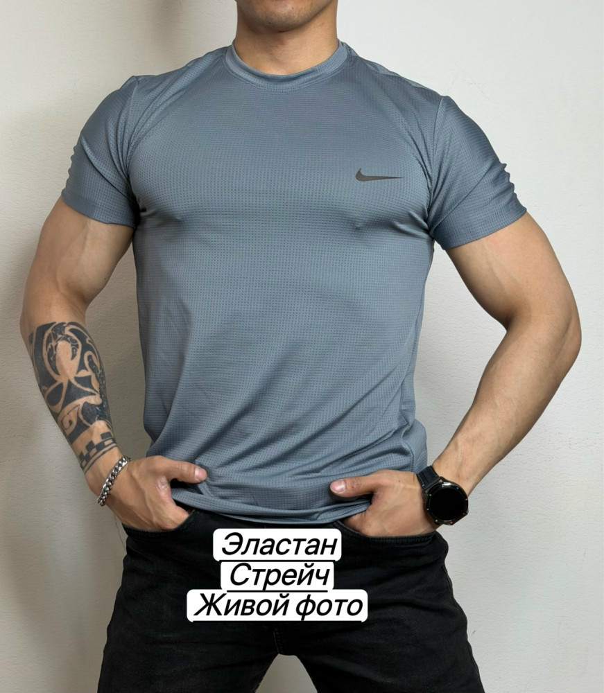 Футболка для мужчин
