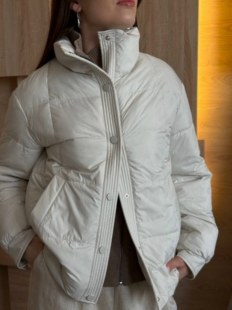 Куртка женская белая