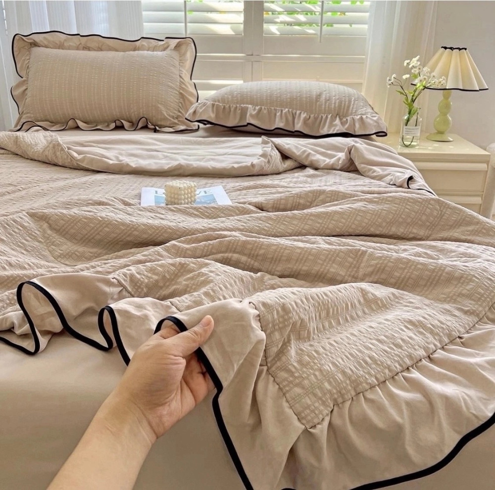 Комплект постельного белья с готовым одеялом