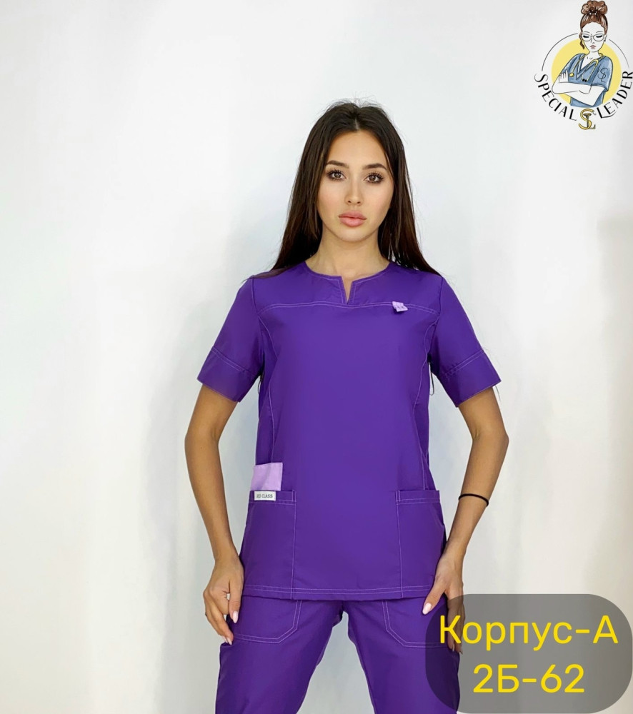 Костюм фиолетовый